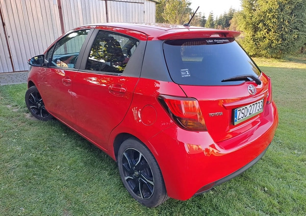 Toyota Yaris cena 44900 przebieg: 50600, rok produkcji 2015 z Jaworzno małe 92